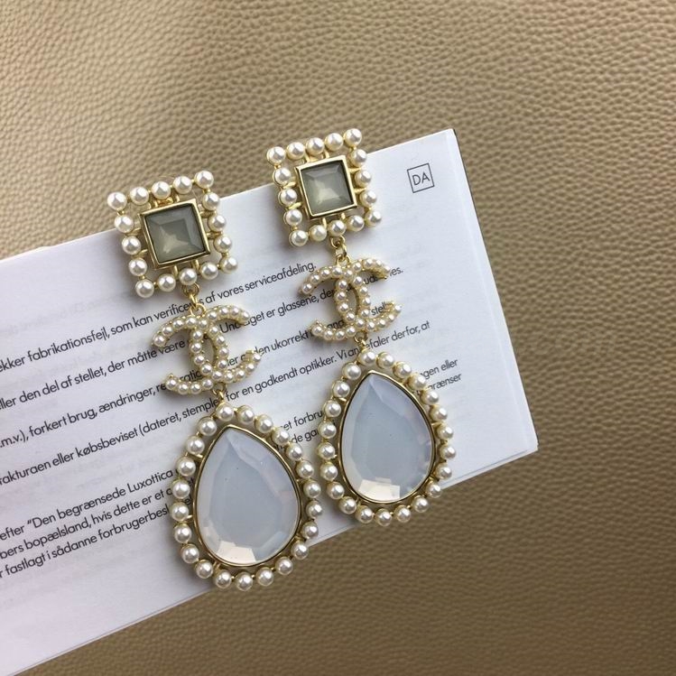 Chanel Earrings 542